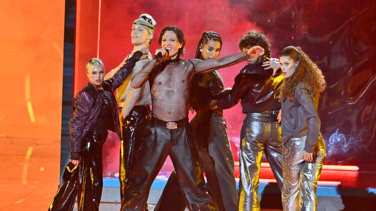 Søren Torpegaard Lund aus Dänemark mit "Før vi Går Hjem" bei den Proben für das Semifinale 2 des Eurovision Song Contest 2026 in der Wiener Stadthalle.