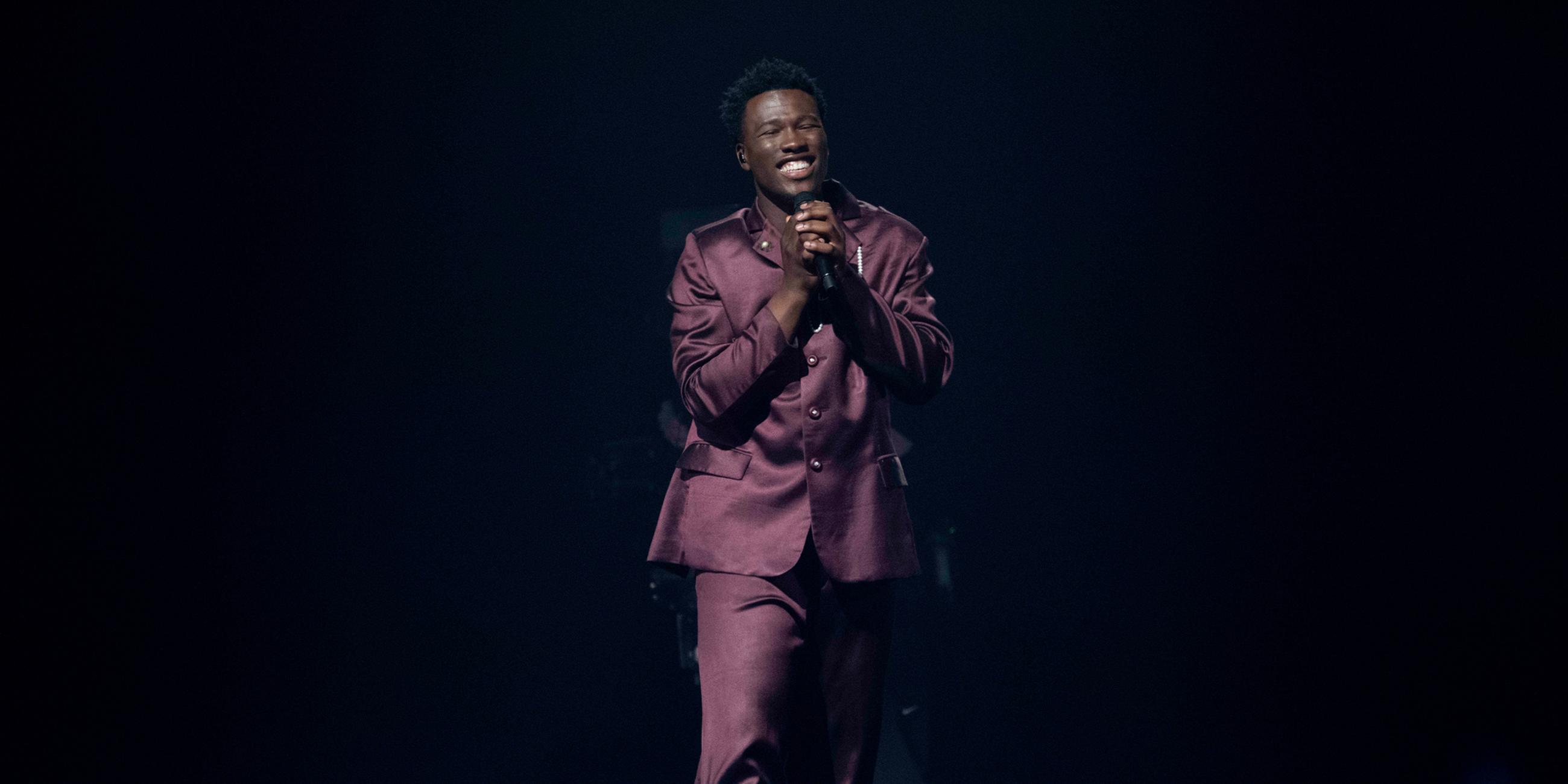 Eurovision Song Contest: der niederländische Sänger Claude performt am 12.05.2025 in Basel, Schweiz.