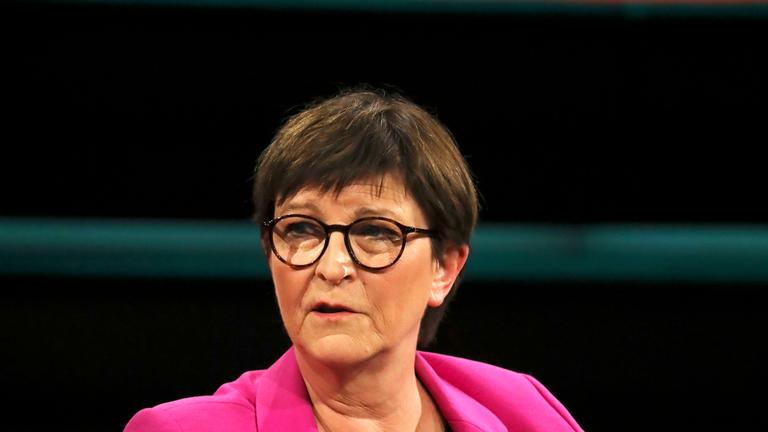 SPD-Chefin Saskia Esken bei Markus Lanz