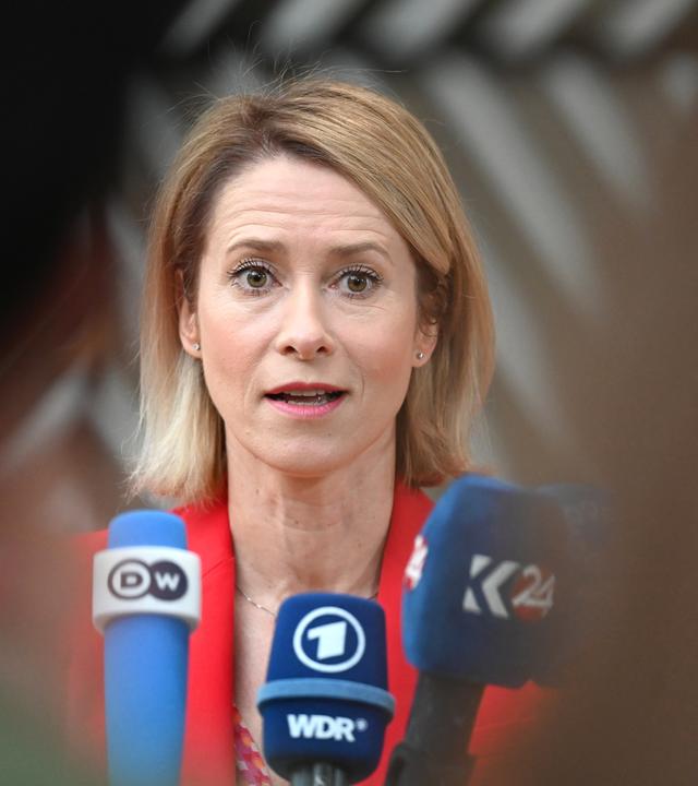 Belgien: Brüssel: Kaja Kallas spricht zu Journalisten.
