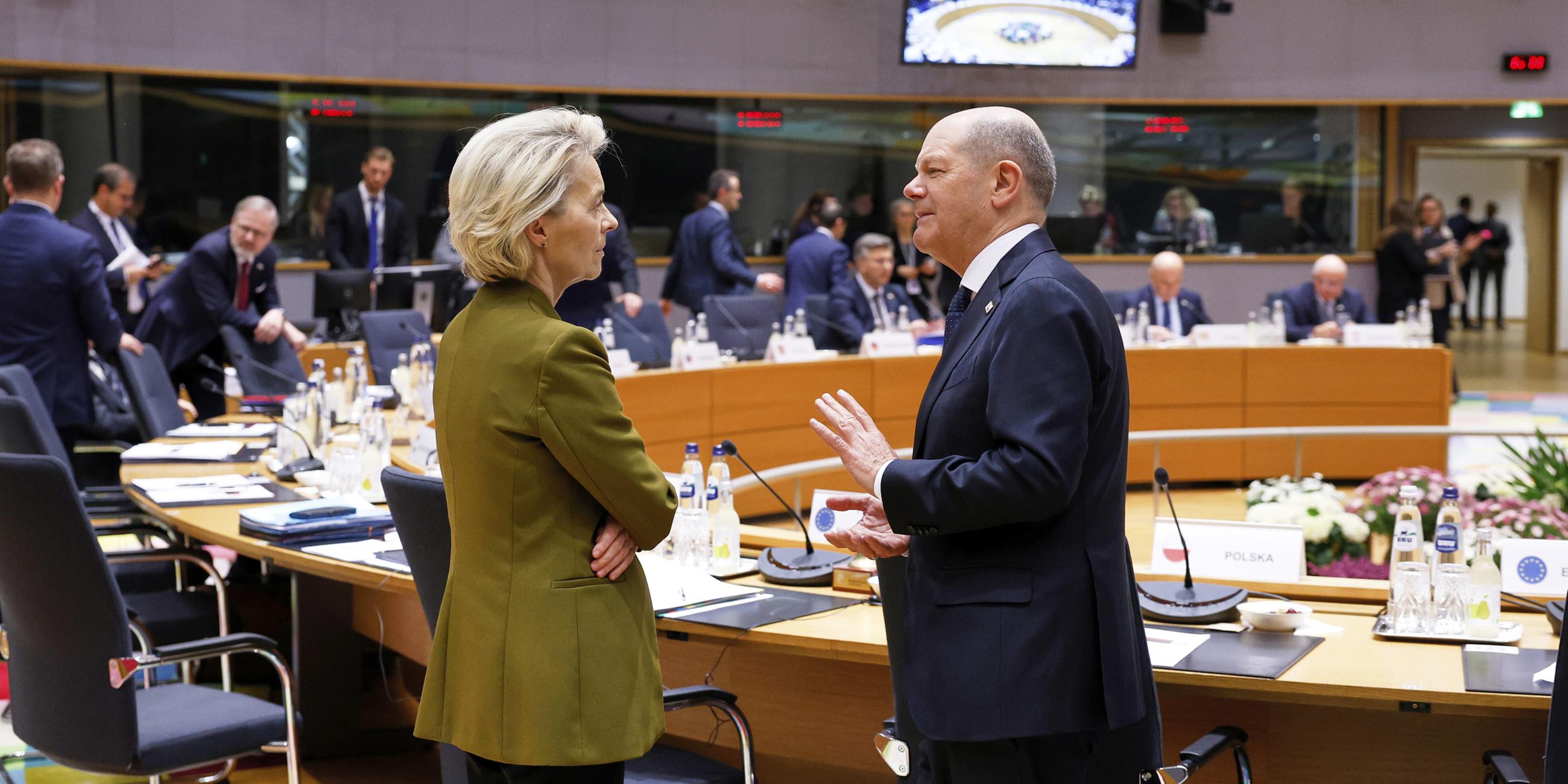 Ursula von der Leyen und Olaf Scholz