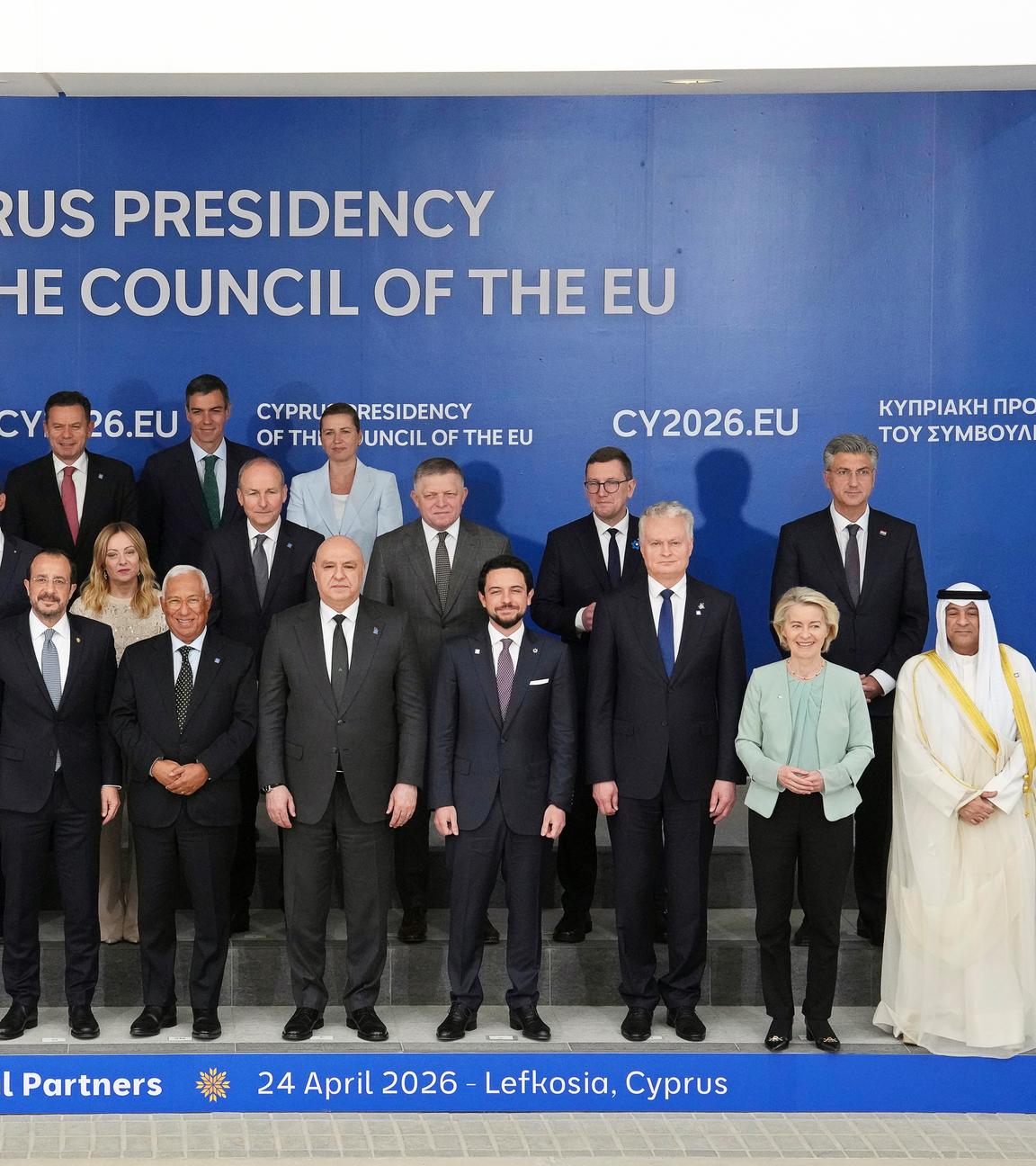 Gruppenfoto der Teilnehmer des EU-Gipfels auf Zypern.