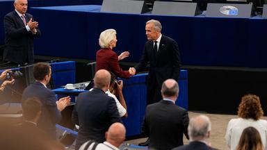 Prime Minister Mark Carney shakes hands with European Commission President Ursula von der Leyen after his address to the European Parliament in Strasbourg, France, on Thursday, Sept. 17, 2026.