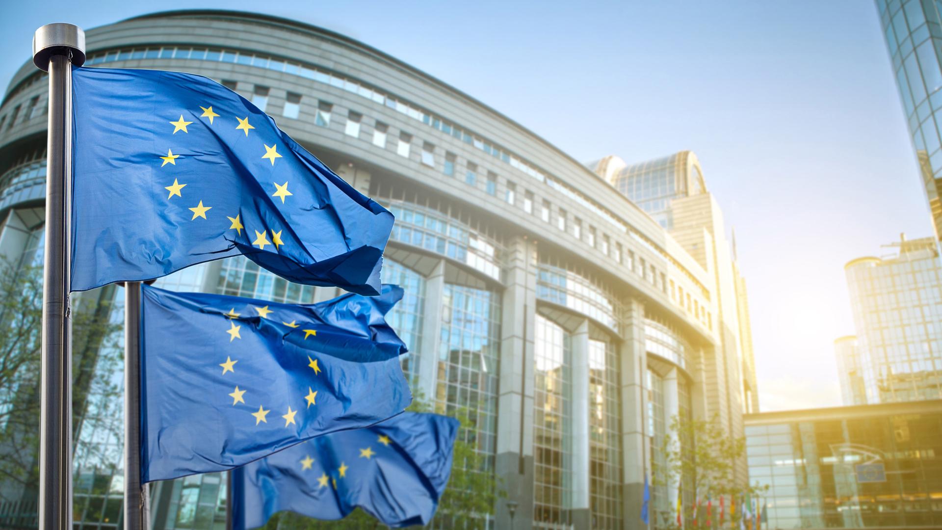 Archiv: Das Gebäude des europäischen Parlaments in Brüssel, Belgien. Aufnahme vom 16.05.2012