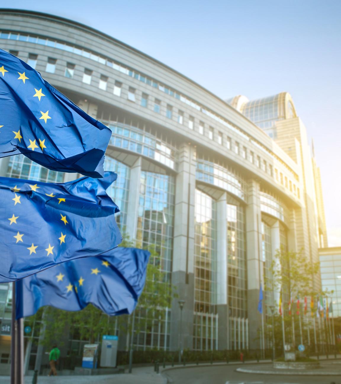 Archiv: Das Gebäude des europäischen Parlaments in Brüssel, Belgien. Aufnahme vom 16.05.2012