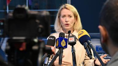 12.10.2026, Luxemburg: Kaja Kallas, die Hohe Vertreterin der Europäischen Union (EU) für Außen- und Sicherheitspolitik, sowie Vizepräsidentin der Europäischen Kommission, spricht bei einem EU-Außenministertreffen vor Journalistinnen und Journalisten.