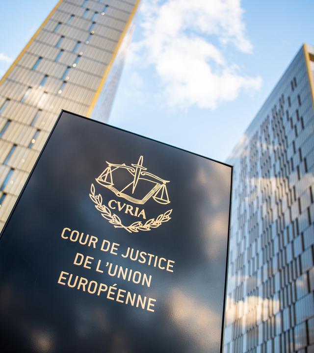Laut des Europäischen Gerichtshof ist die Kürzung grundlegender Leistungen wie Kleidung oder Haushaltsprodukte illegal.