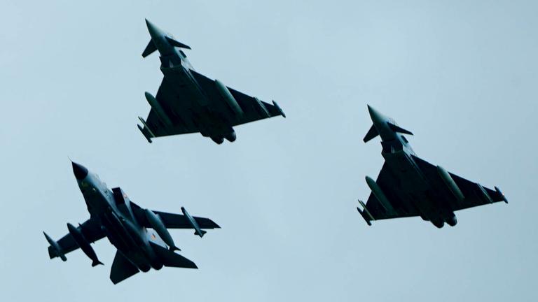 Tornado- und Eurofighter-Jets am Himmel – Teilnehmer der Bundeswehr-Übung „Bedeutung nationaler Luftstreitkräfte 2025“