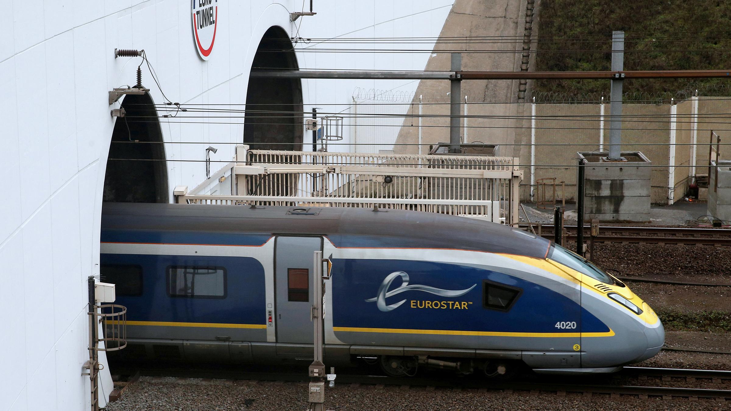 Eurostar-Hochgeschwindigkeitszug am Eurotunnel