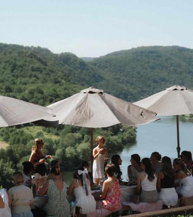 Event der Winzerschwestern Knodt an der Moselschleife