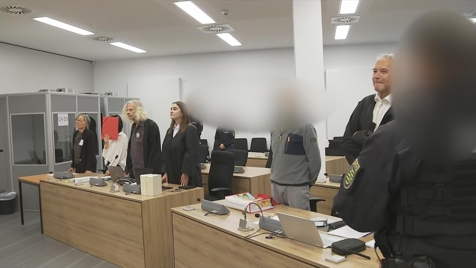 Mitarbeiter vor Gericht