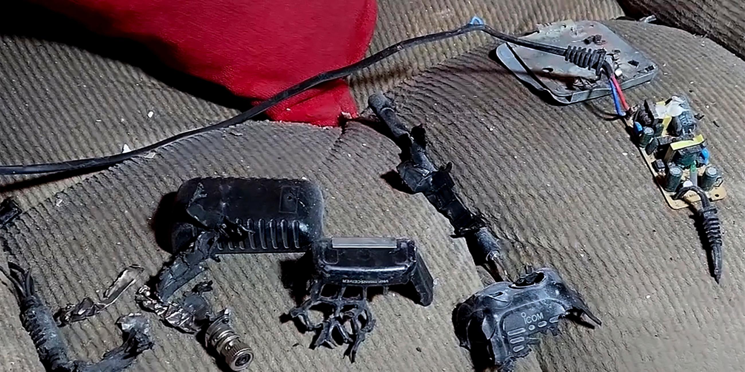 Ein Funkgerät, das in einem Haus in Baalbek im Ostlibanon explodiert ist.