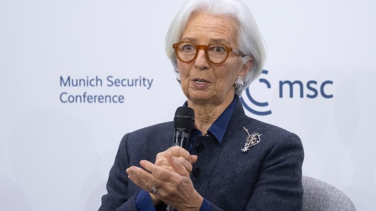 15.02.2026, Bayern, München: Christine Lagarde, Präsidentin der Europäischen Zentralbank, nimmt an der 62. Münchner Sicherheitskonferenz teil.