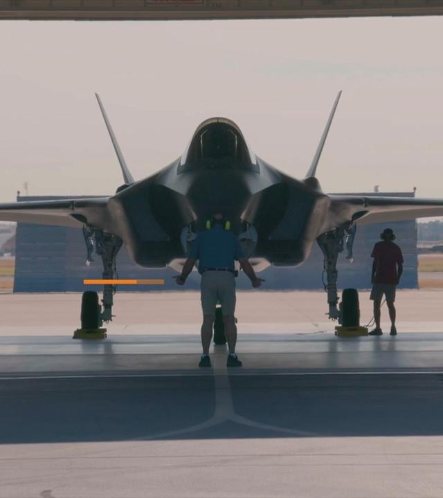 Es ist der erste von insgesamt 35 F35, welche die Bundesregierung von den USA gekauft hat.