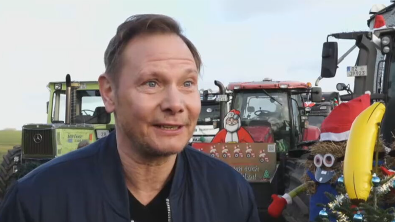 Fabian Harloff: Traktor für kranke Kinder