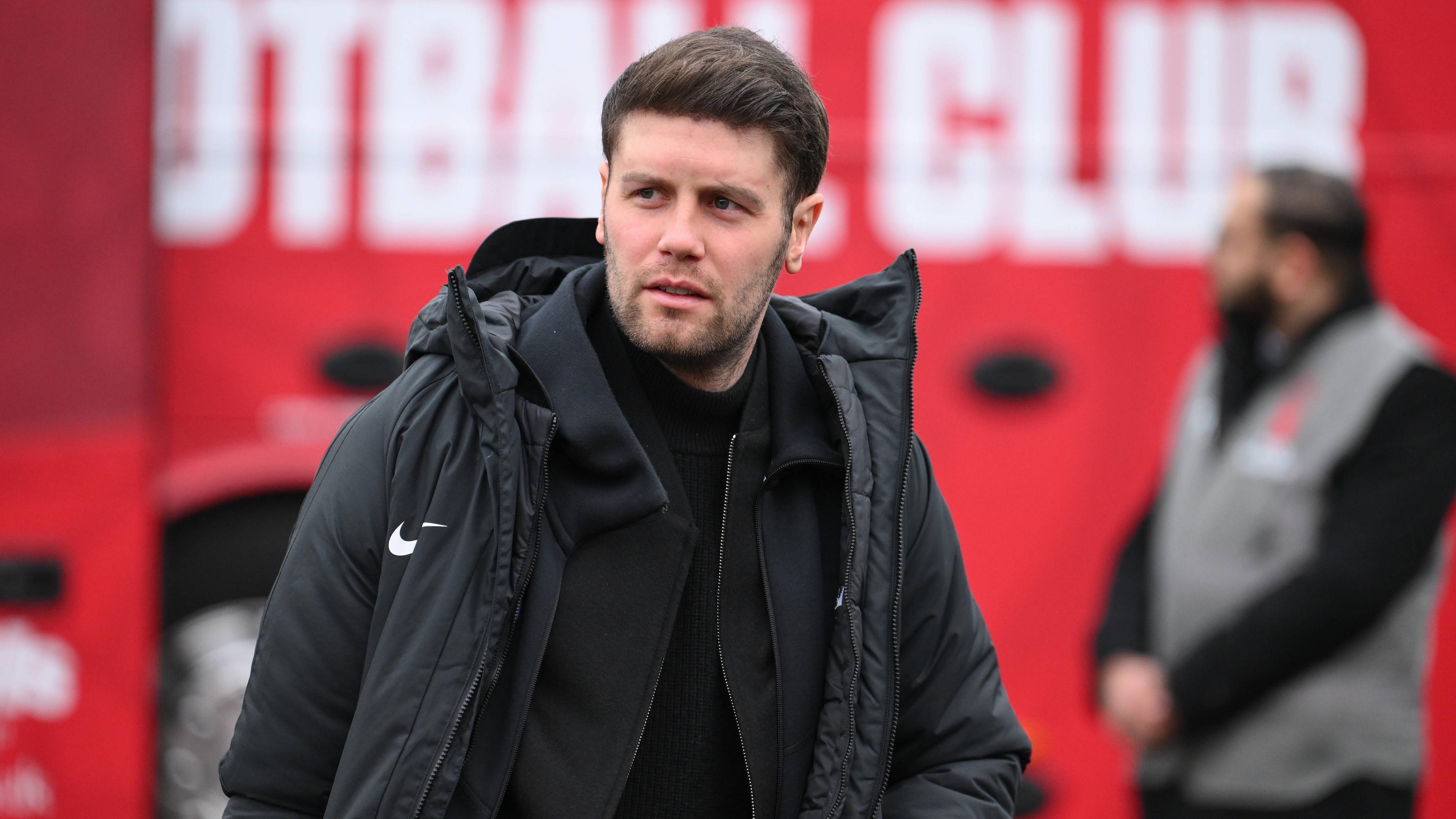 Brightons Trainer Fabian Hürzeler beim Spiel gegen Nottingham.