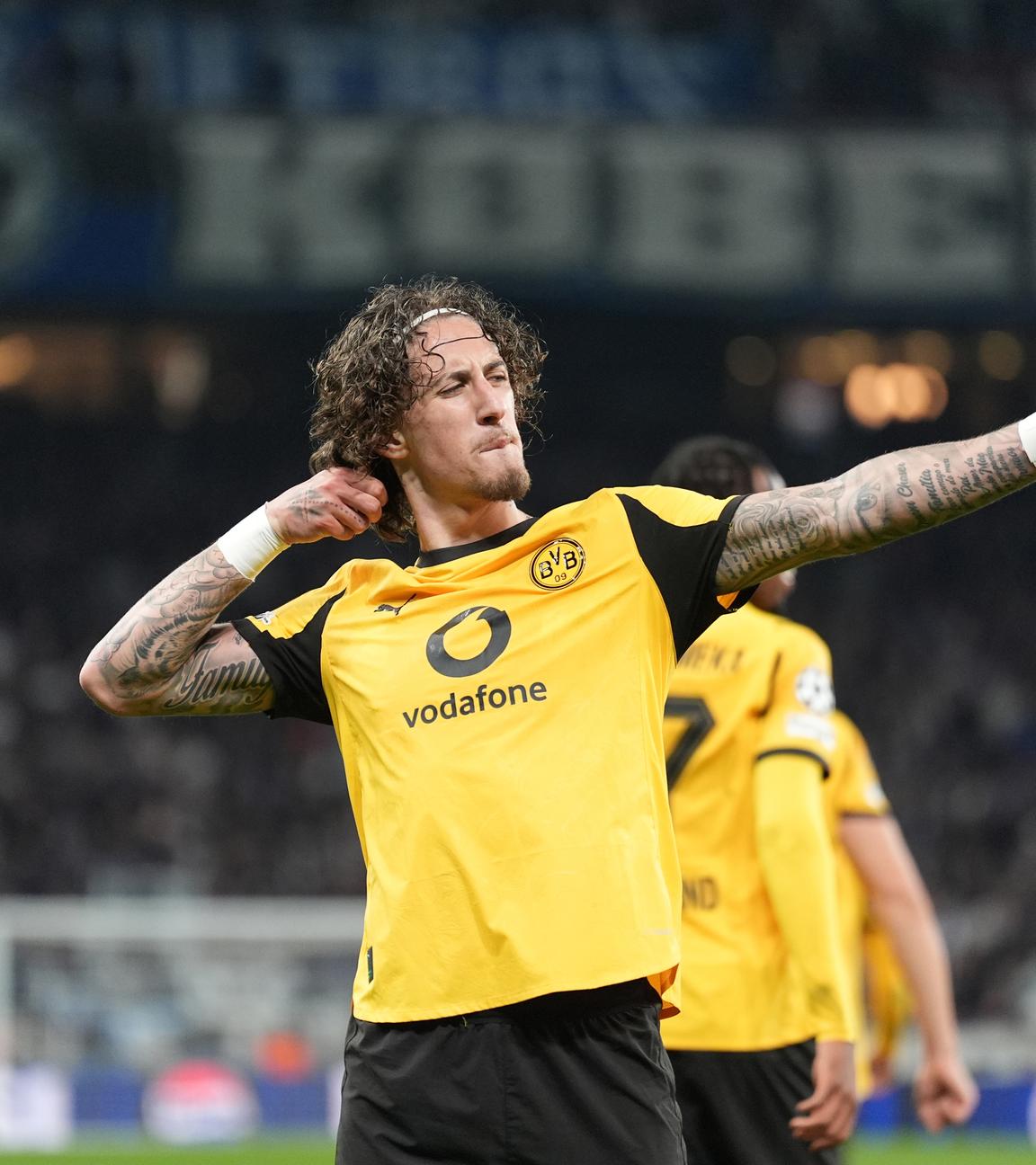 Dänemark, Kopenhagen: Fußball, Männer, Champions League, Vorrunde, 3. Spieltag, FC Kopenhagen - Borussia Dortmund, Telia Parken: Fábio Silva (Borussia Dortmund) jubelt nach seinem Treffer zum 1:4