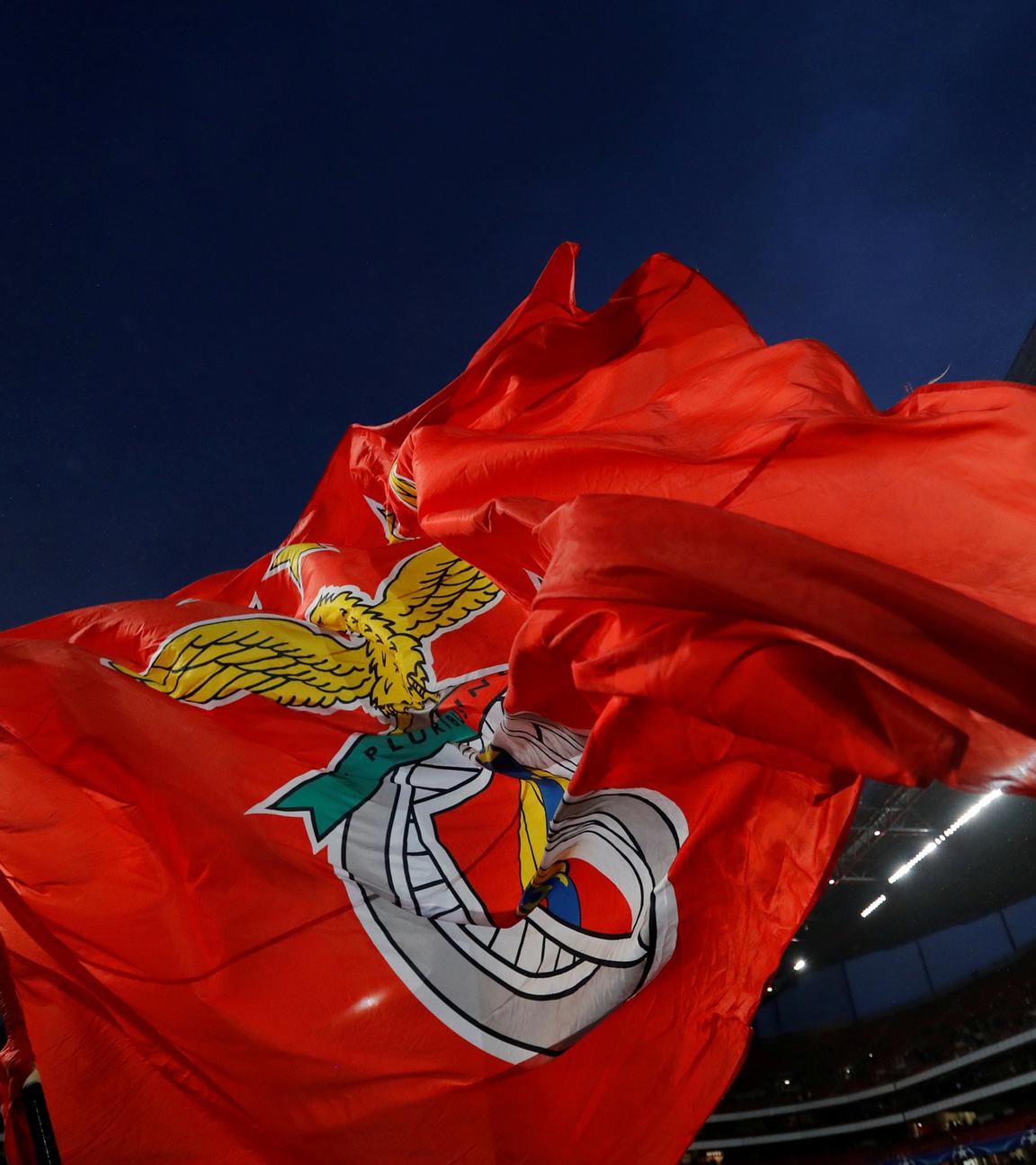 Fahne von Benfica Lissabon
