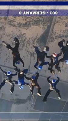 105 Fallschirmspringende aus 20 Ländern haben über der Wüste Arizonas einen Skydiving-Großformations-Weltrekord aufgestellt. Während eines einzigen Sprungs bildeten sie vier verschiedene Freifall-Formationen.
