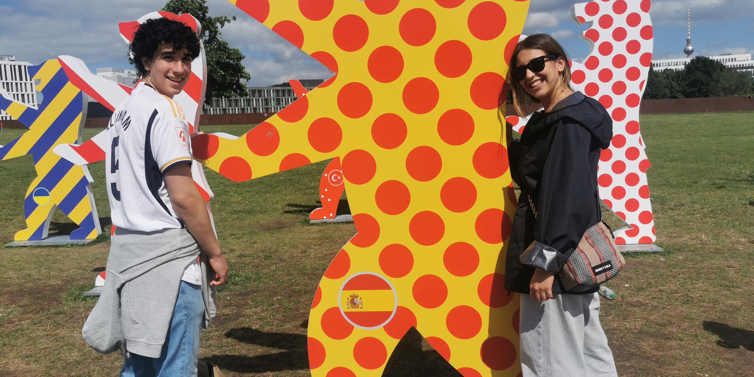 Spanien-Fans: Dionicio Garcia und Jimena Balero (rechts)