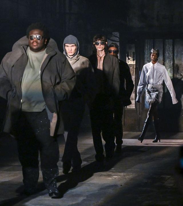 Models auf dem Laufsteg bei der Berliner Fashion Week