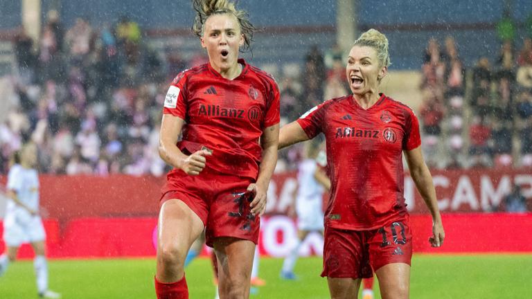 Georgia Stanway 31 (FC Bayern Muenchen Frauen), Linda Dallmann 