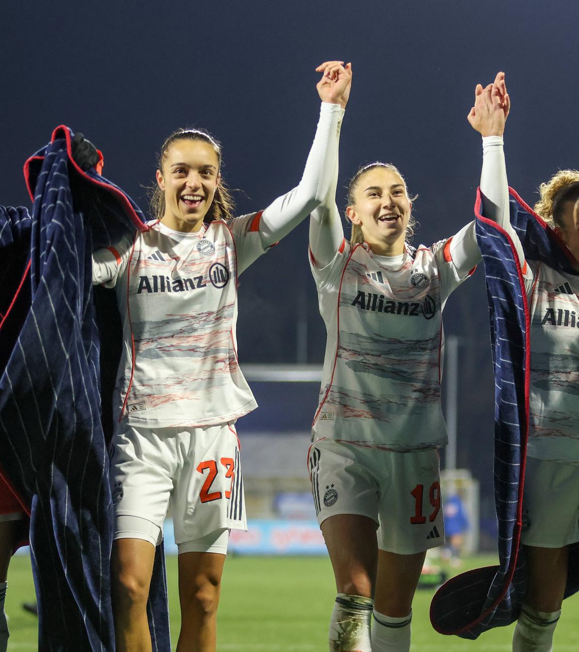 Frauen des FC Bayern in Hoffenheim.