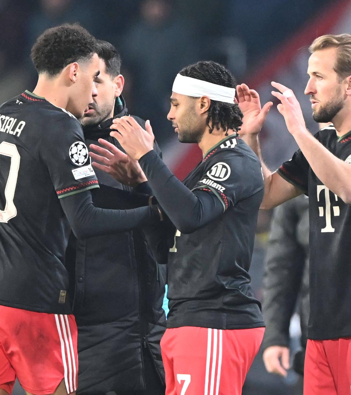 Harry Kane (m) wird eingewechselt, Jamal Musiala (m) wird ausgewechselt