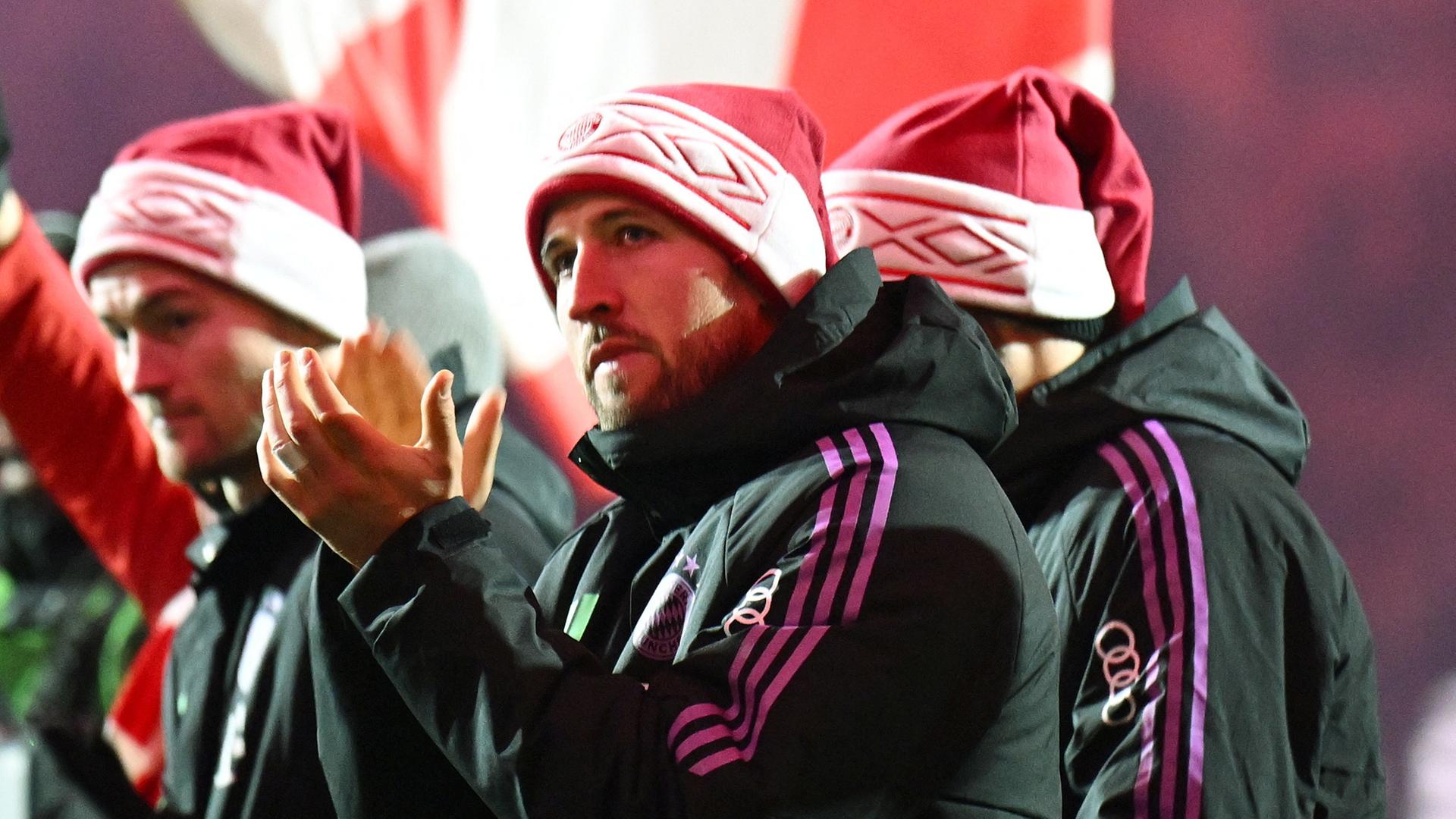 Fußball: Bayern-Spieler nach der Partie gegen Stuttgart.