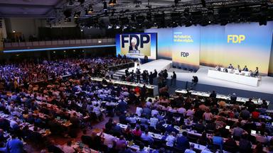 Berlin, Deutschland, 30.05.2026: Estrel: 77. Bundesparteitag der FDP: Marie-Agnes Strack-Zimmermann haelt eine Rede und bewirbt sich fuer den Parteivorsitz
