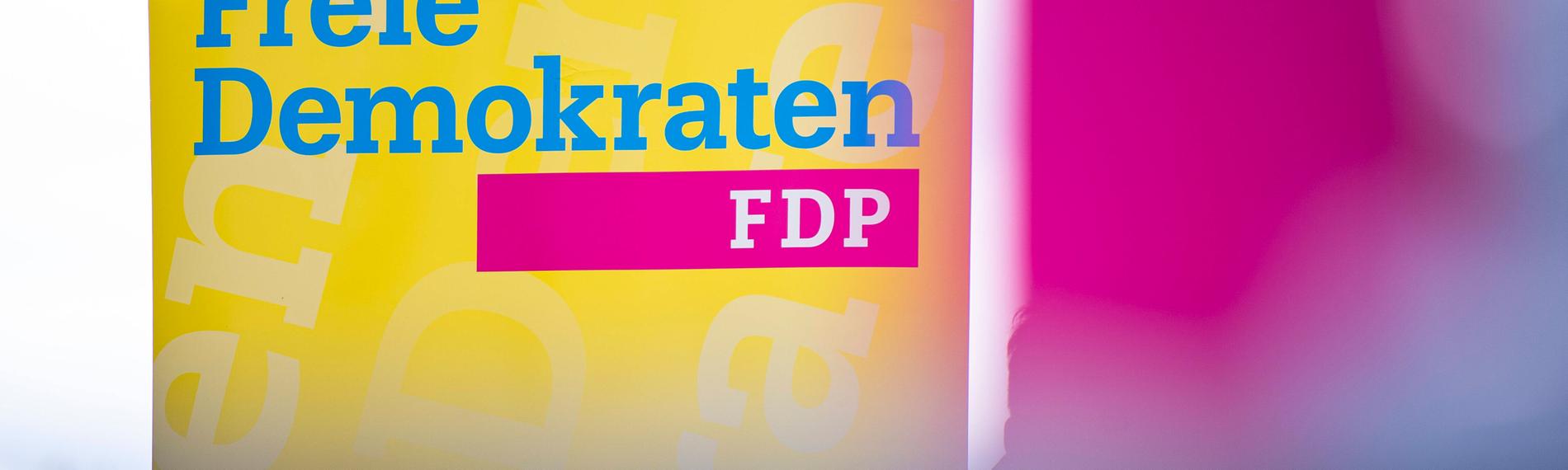 Ein Schild der FDP 
