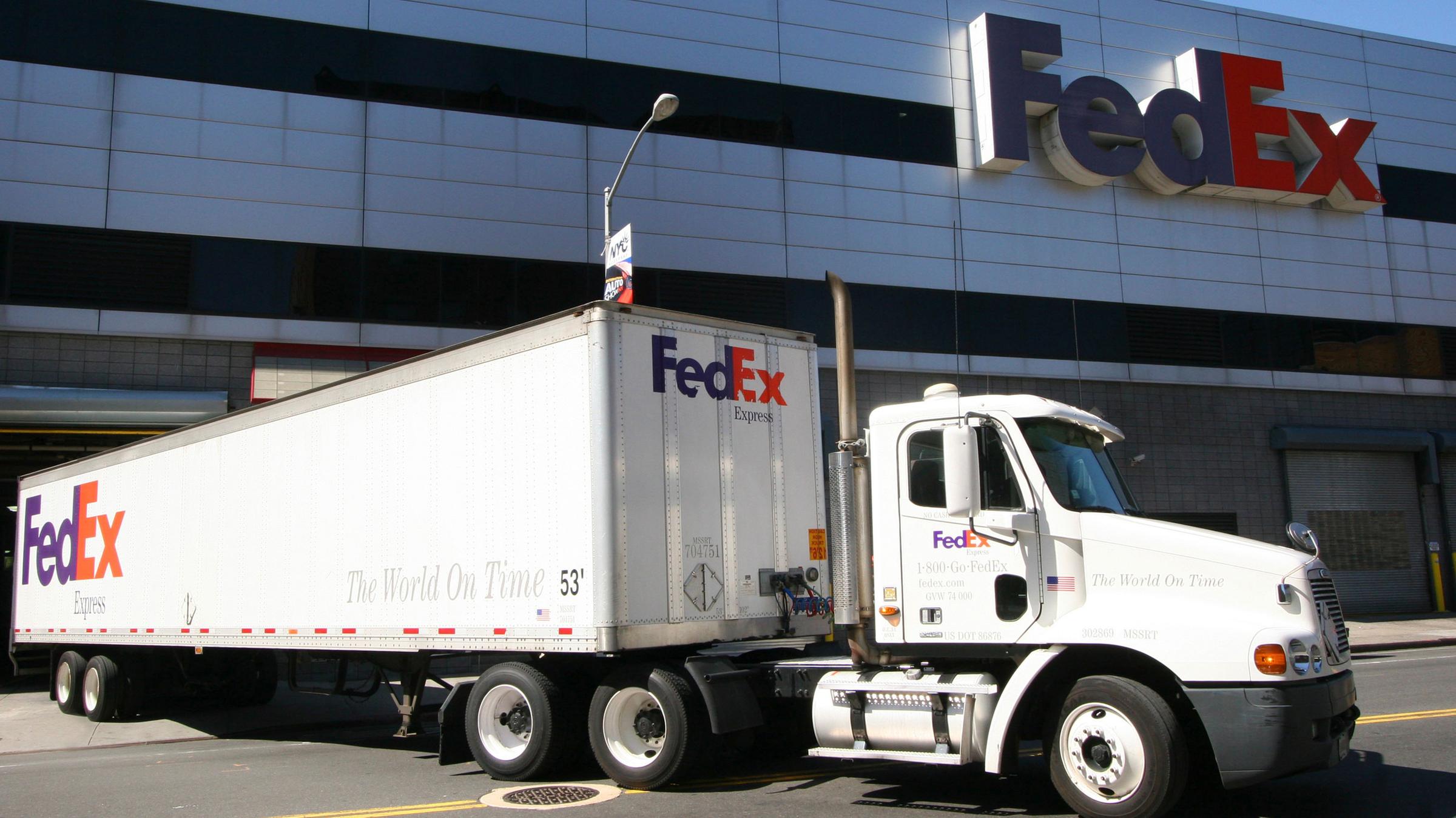 Fedex-Laster vor einer Niederlassung in New York (Archivfoto)