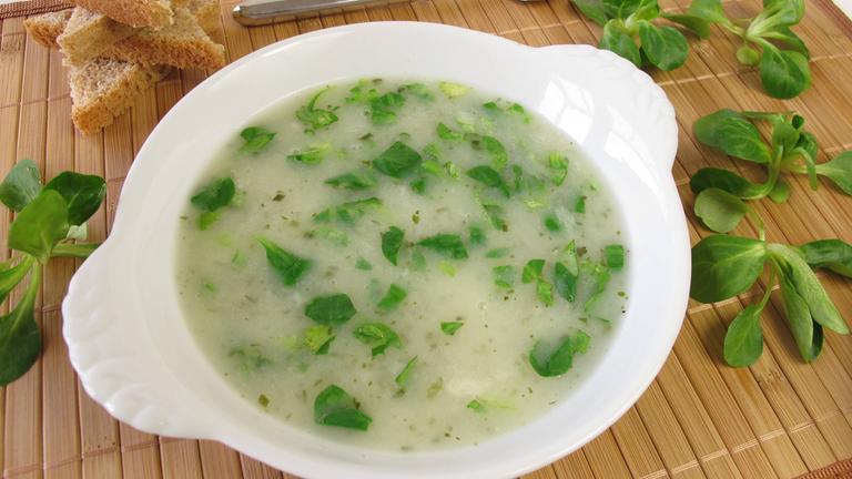 Feldsalat-Cremesuppe