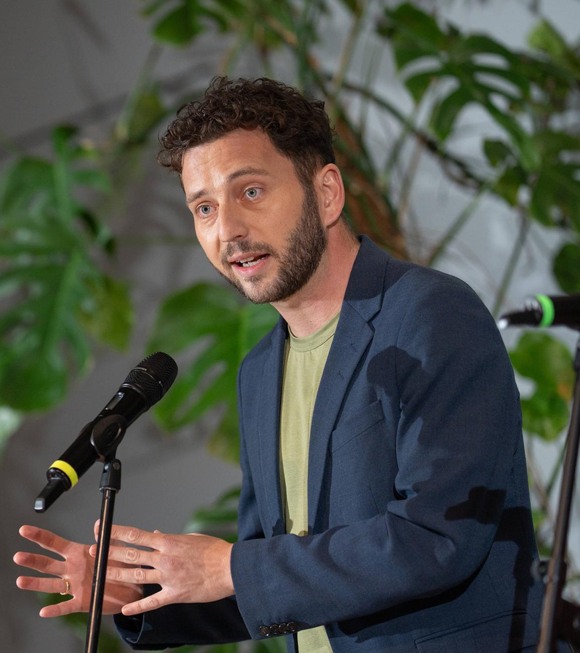 Felix Banaszak