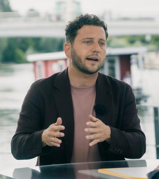 Felix Banaszak (Bündnis 90/Die Grünen) Berlin Direkt - Sommerinterview 2026.