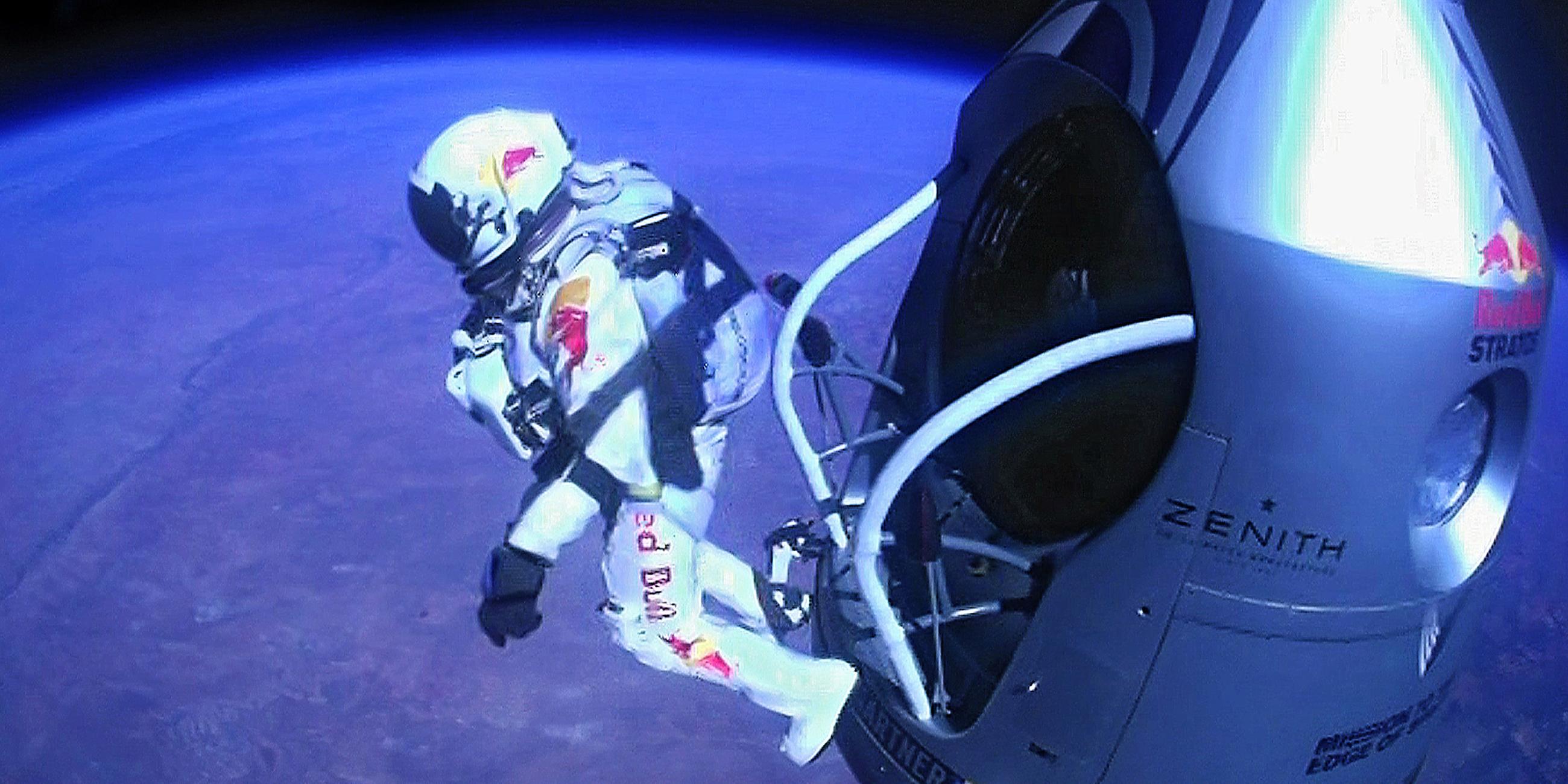 Felix Baumgartner bei seinem Spung aus der Stratosphere im Jahr 2012.