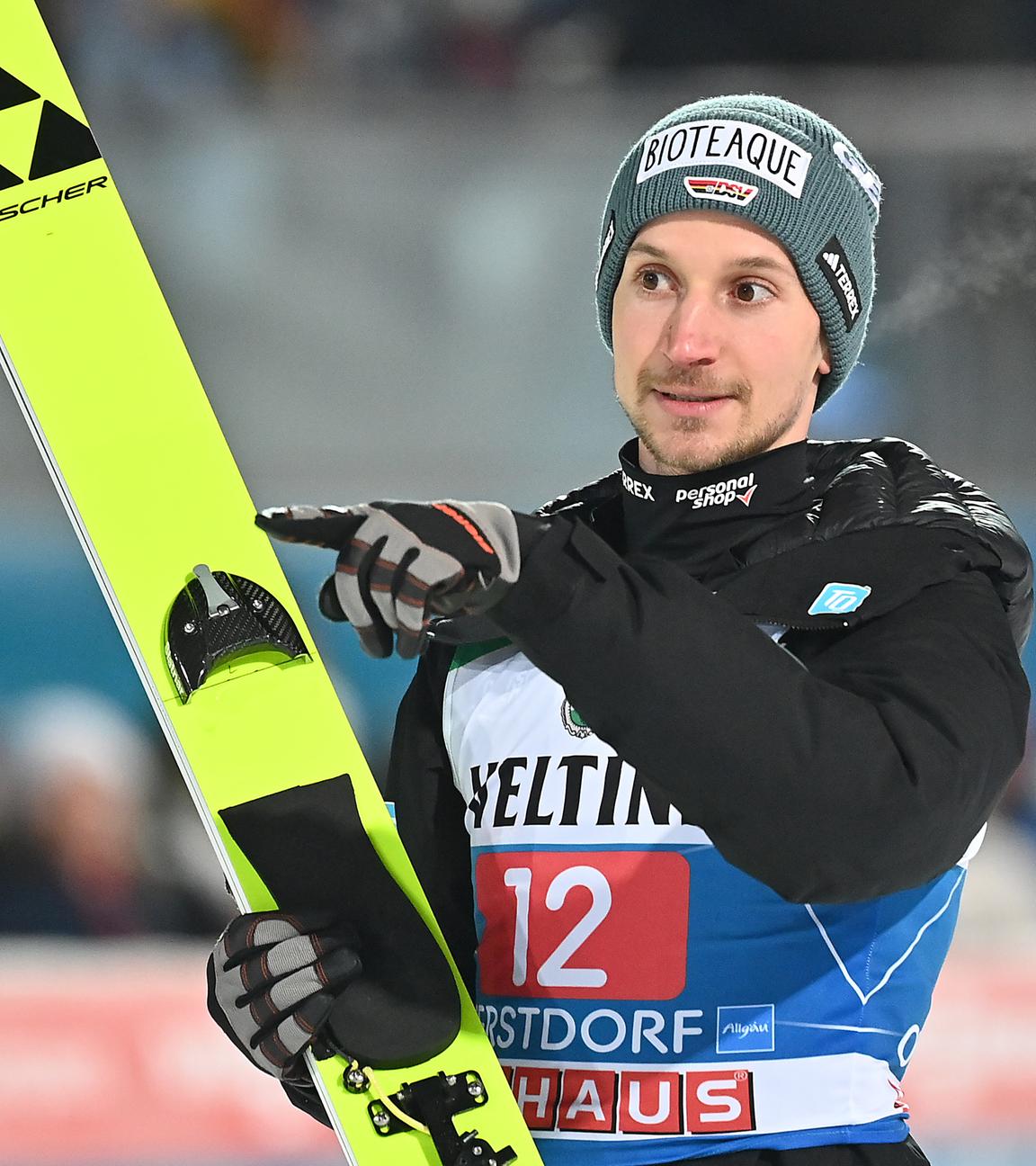 Felix Hoffmann nach dem Springen in Oberstdorf