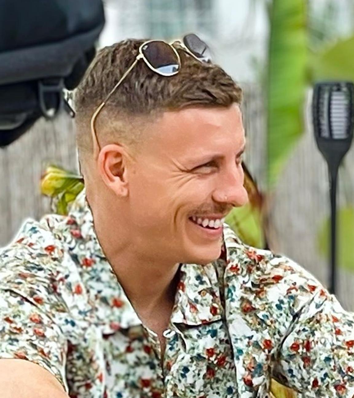 Felix Lobrecht und Tommi Schmitt 