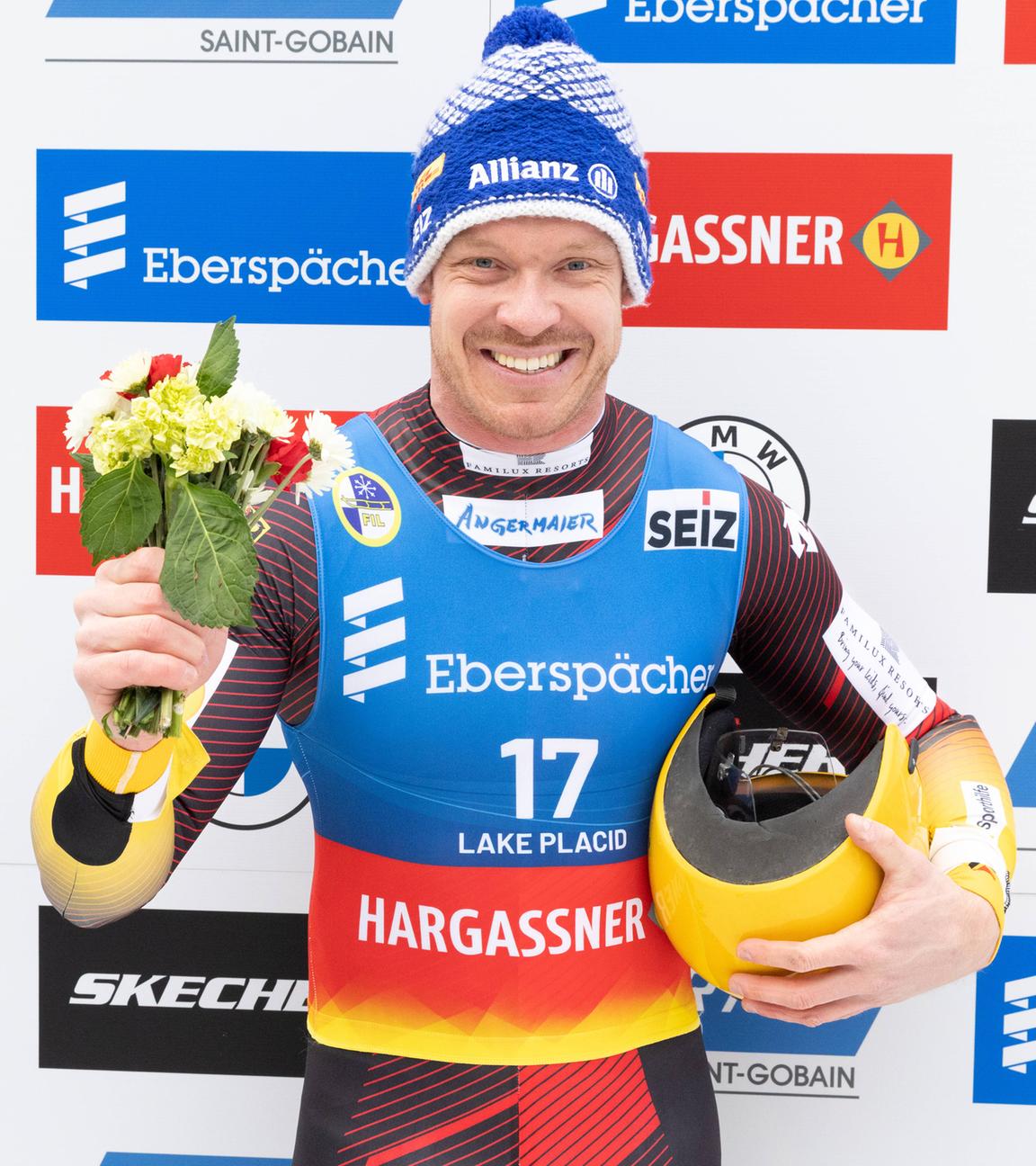 Felix Loch bei der Siegerehrung