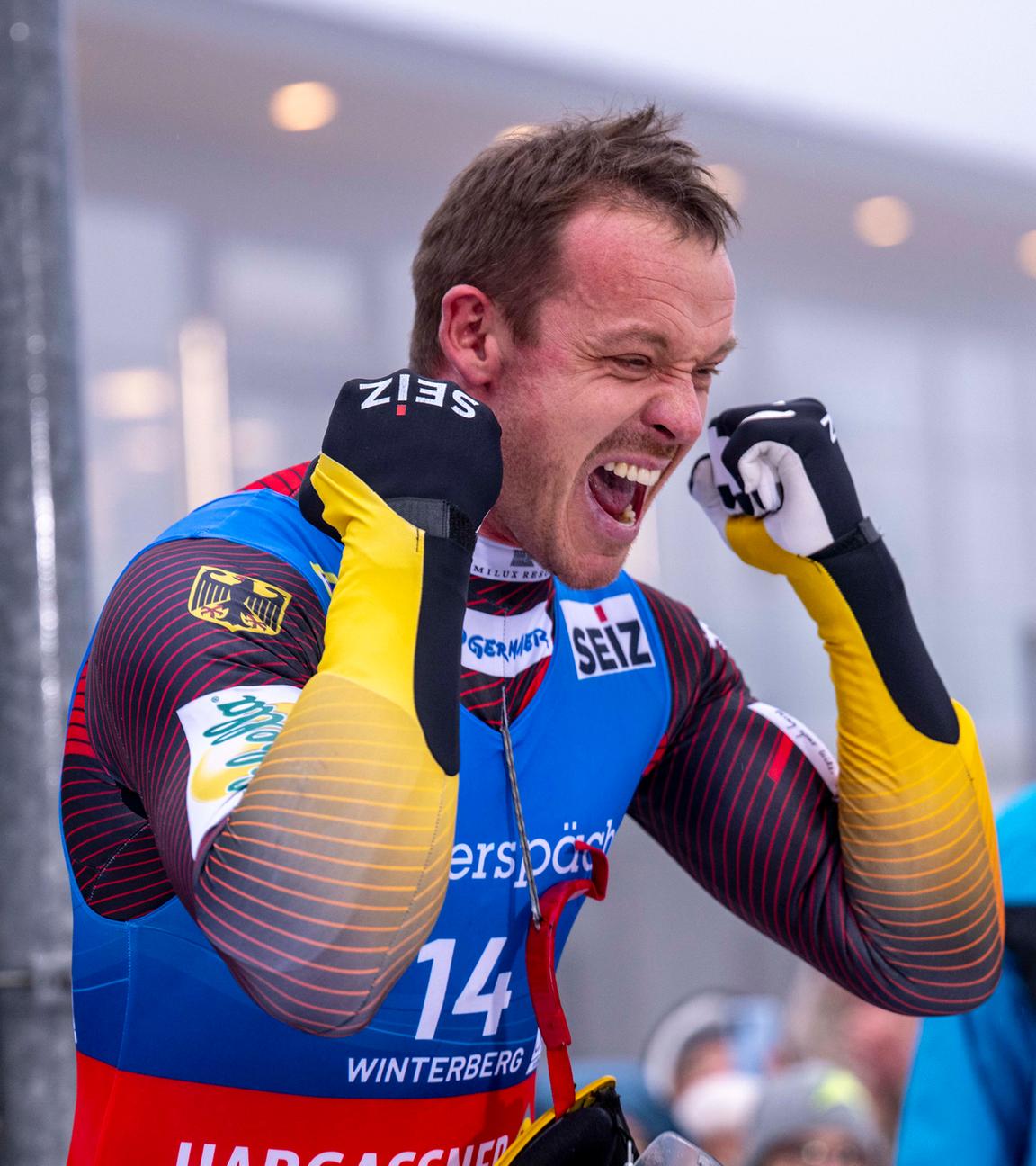 Felix Loch (Deutschland) jubelt.