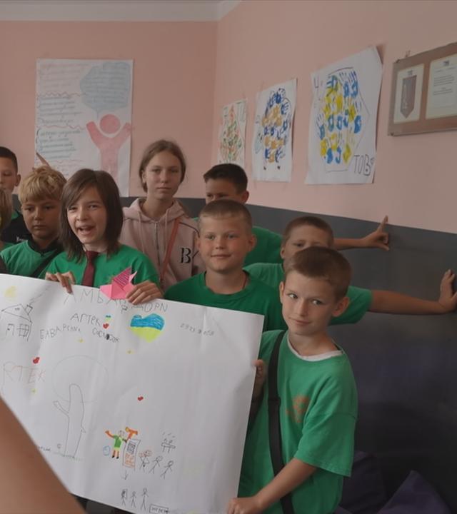 Ukrainische Kinder im Ferienlager