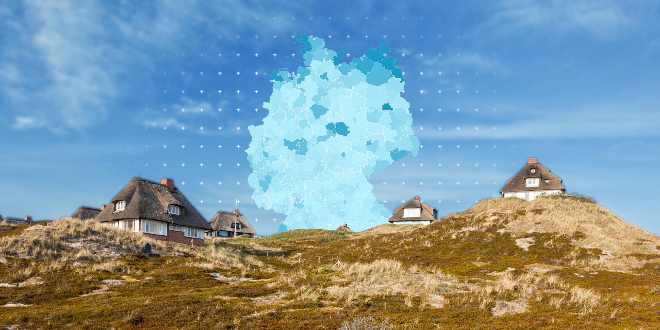 Häuser in einer Gebirgslandschaft, im Hintergrund eine Grafikkarte von Deutschland