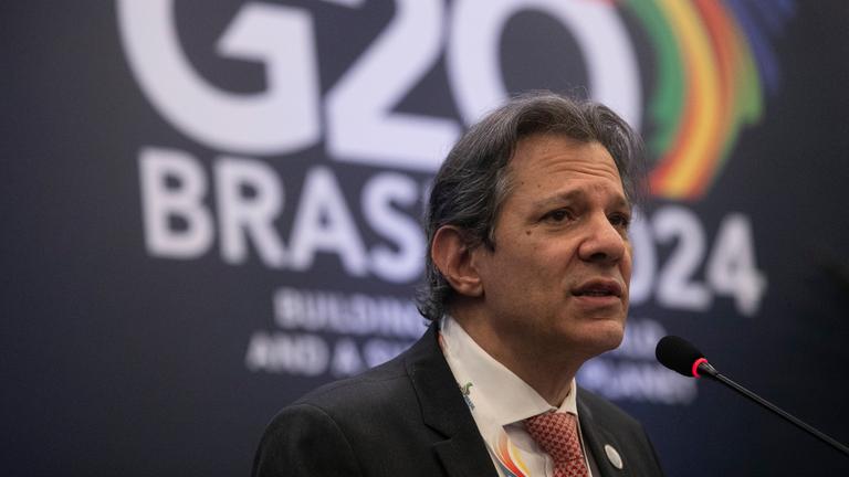 Brasiliens Finanzminister Fernando Haddad beim Gipfel der G20-Finanzminister in Rio de Janeiro.