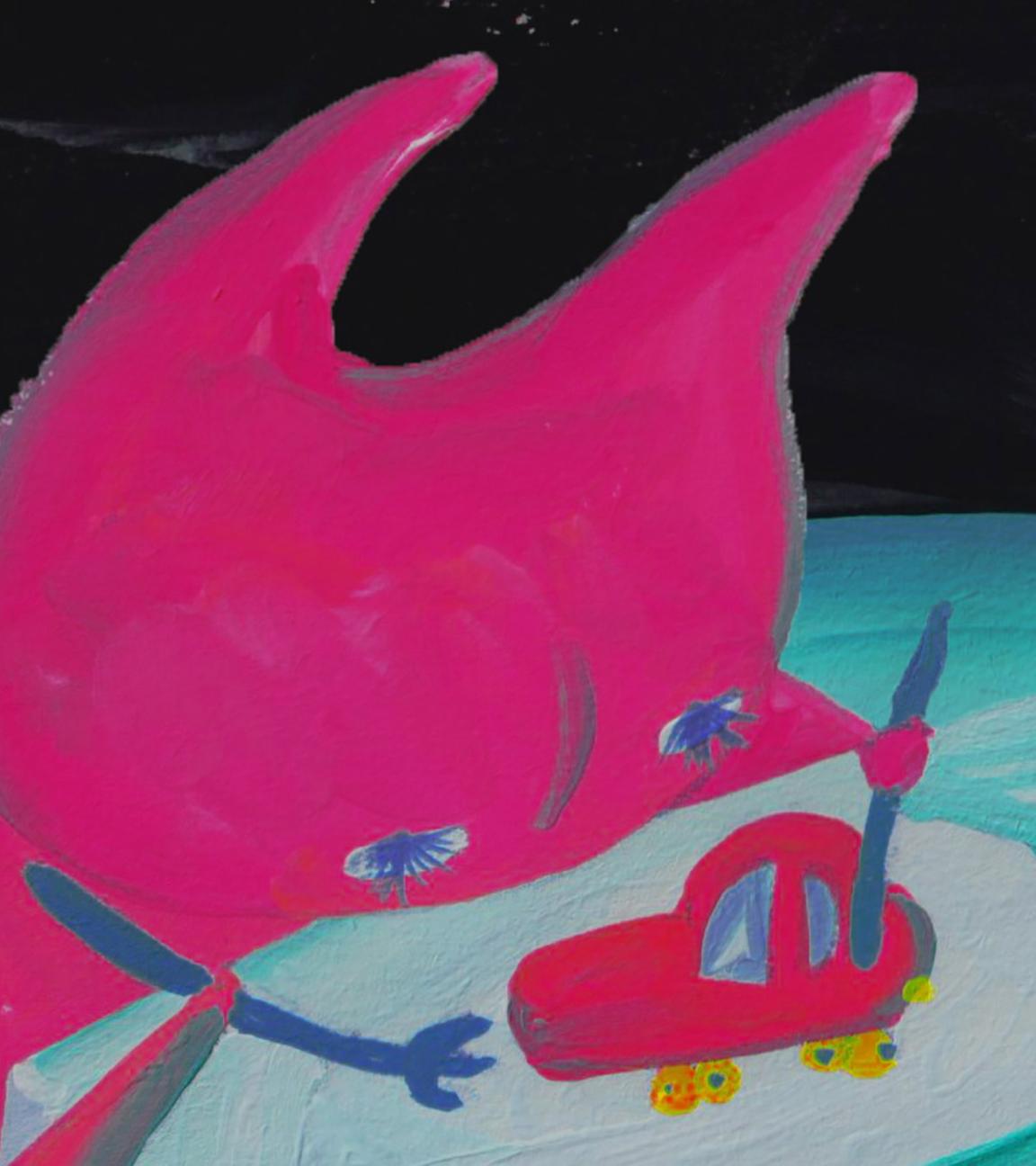 Eine animiertes pink-farbenes Wesen spielt an einem Spielzeugauto herum.