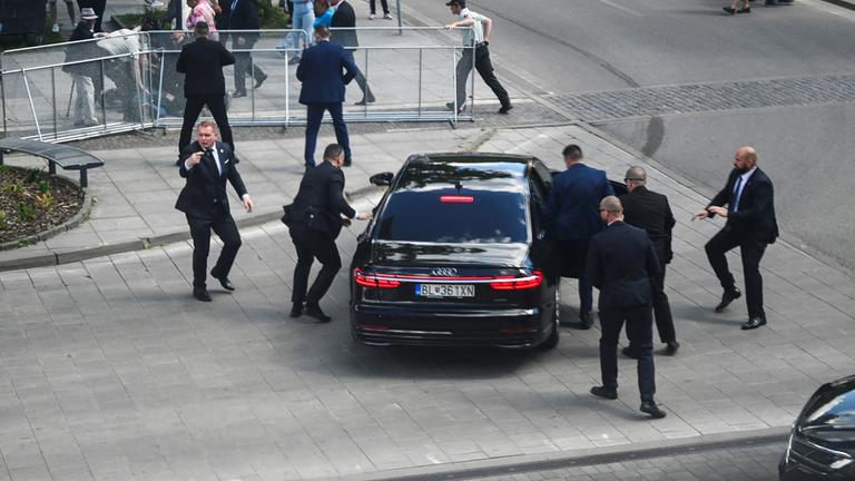 Attentat auf slowakischen Regierungschef Fico
