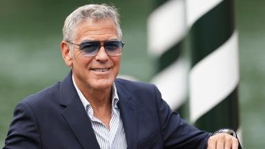 Auf dem Bild zu sehen ist: George Clooney in einer Nahaufnahme 