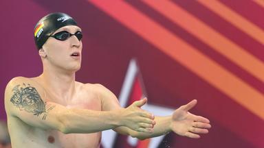 Niedersachsen, Hannover: Schwimmen: Deutsche Meisterschaft, Männer, Finale, 100 Meter Freistil, Stadionbad. Lukas Märtens vom SC Magdeburg steht am Start.