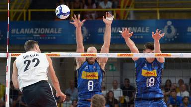 Beim FIPAV Men s Elite Cup: Italien vs. Deutschland in Aktion