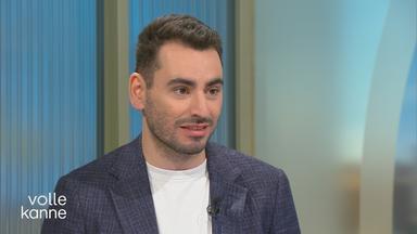 Auf dem Bild ist Daniel Heymann aus der ZDF-Redaktion „Recht und Justiz" im "Volle Kanne"-Studio zu sehen.