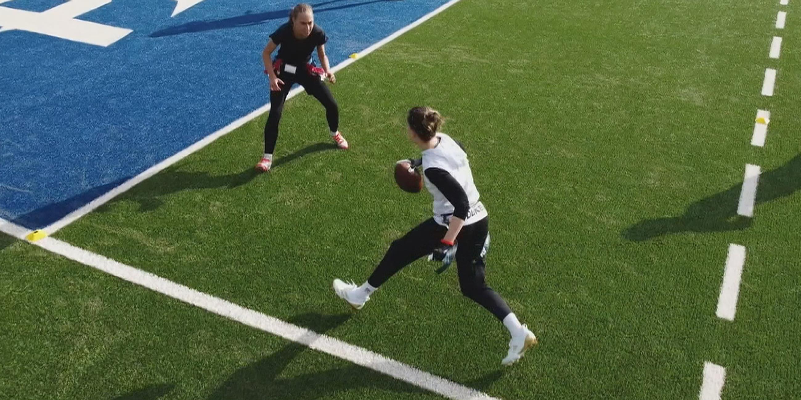 Die Düsseldorfer Firecats während eines Flag Football-Spiels.